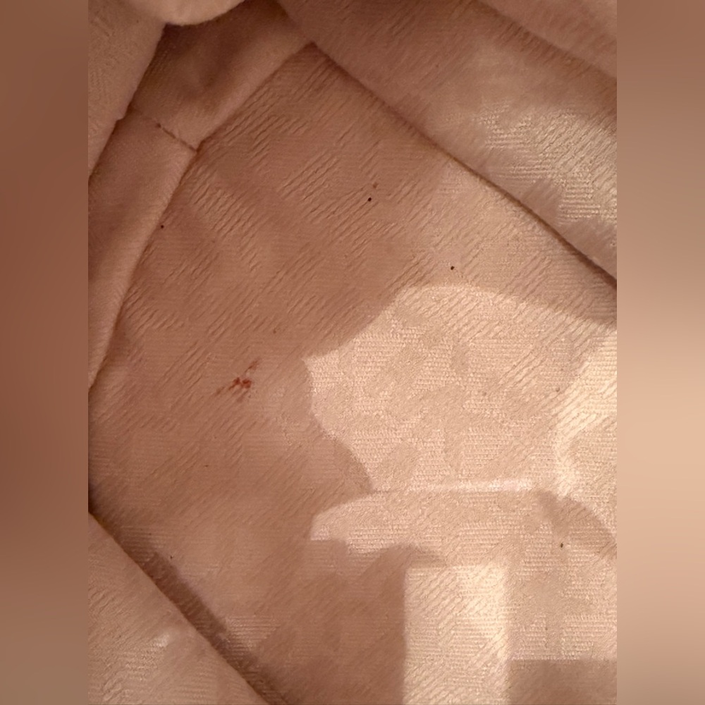 Michael Kors Naomi White & Straw Tote - Picture 7 of 8